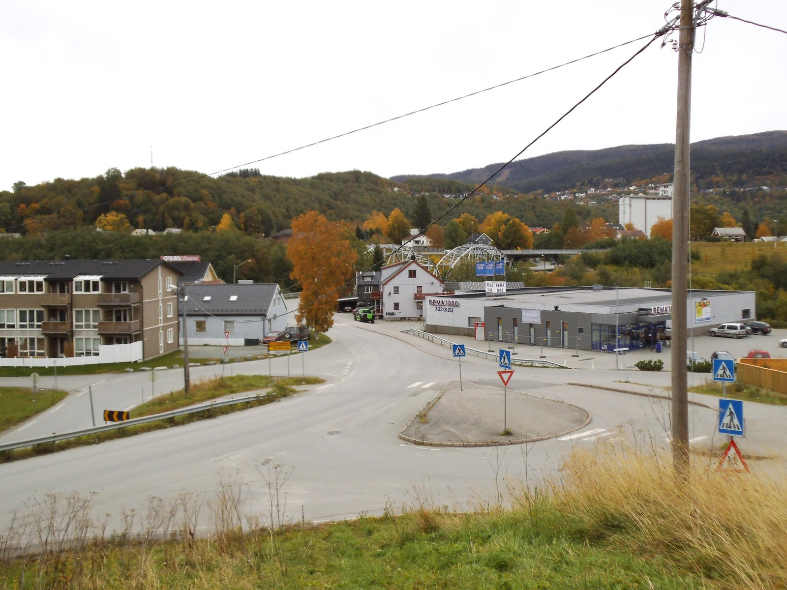 - Profesjonell låsesmedtjeneste tilgjengelig døgnet ‍rundt
